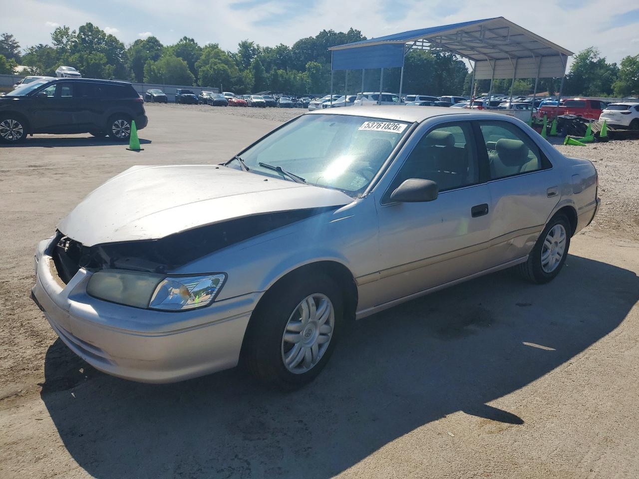 Salvage Toyota Camry Image