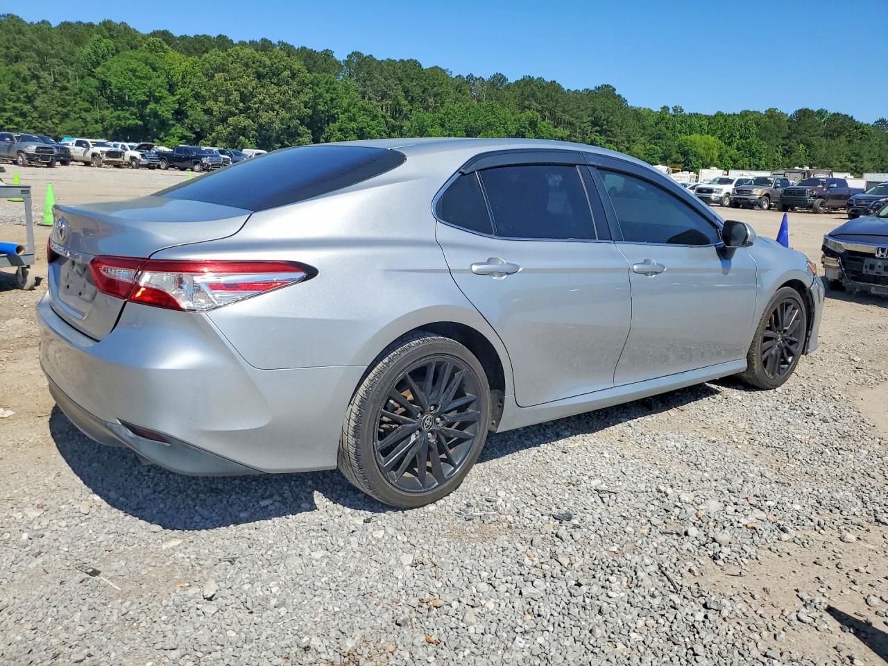 Toyota Camry L