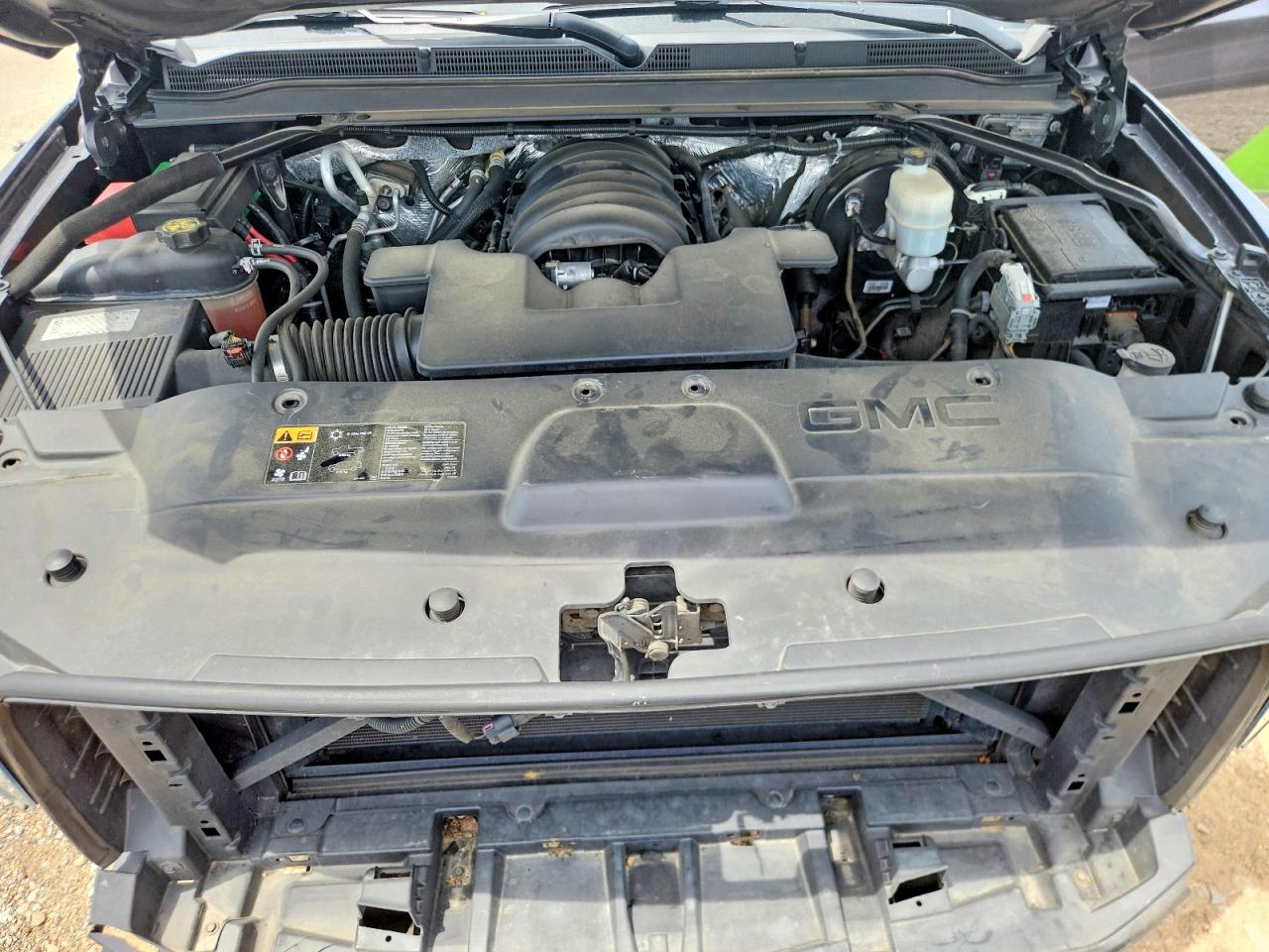 GMC Yukon Denali