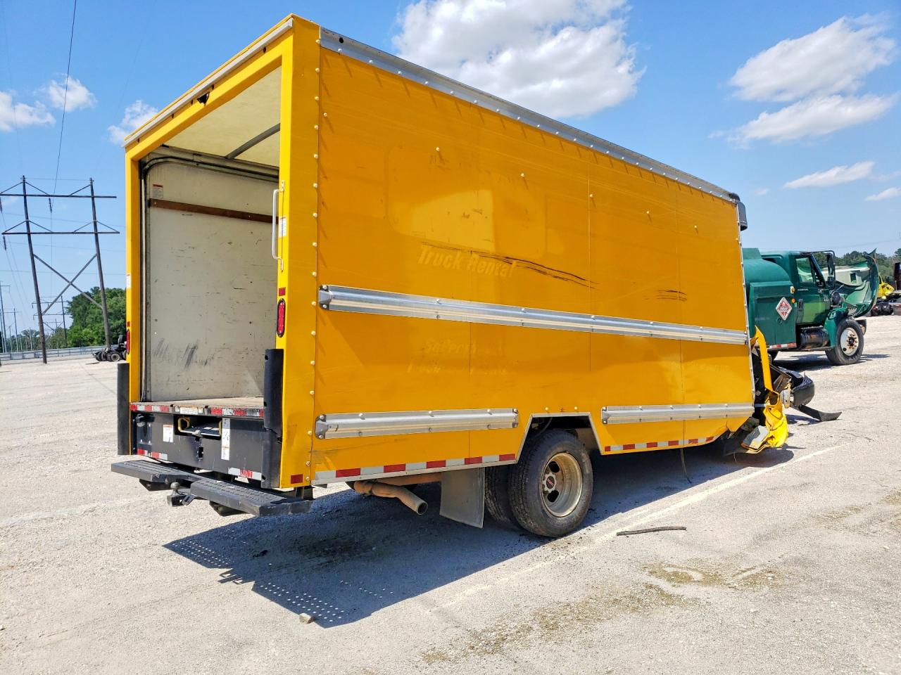 GMC Savana Cutaway G3500