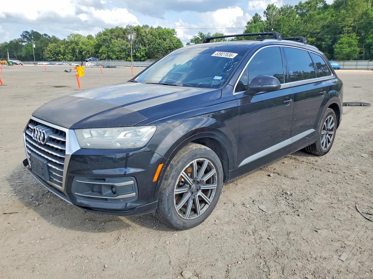 Salvage Audi Q7 Image
