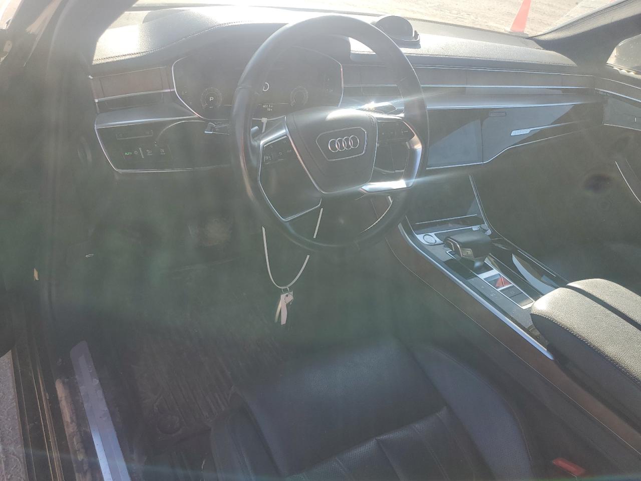 Audi A8 L