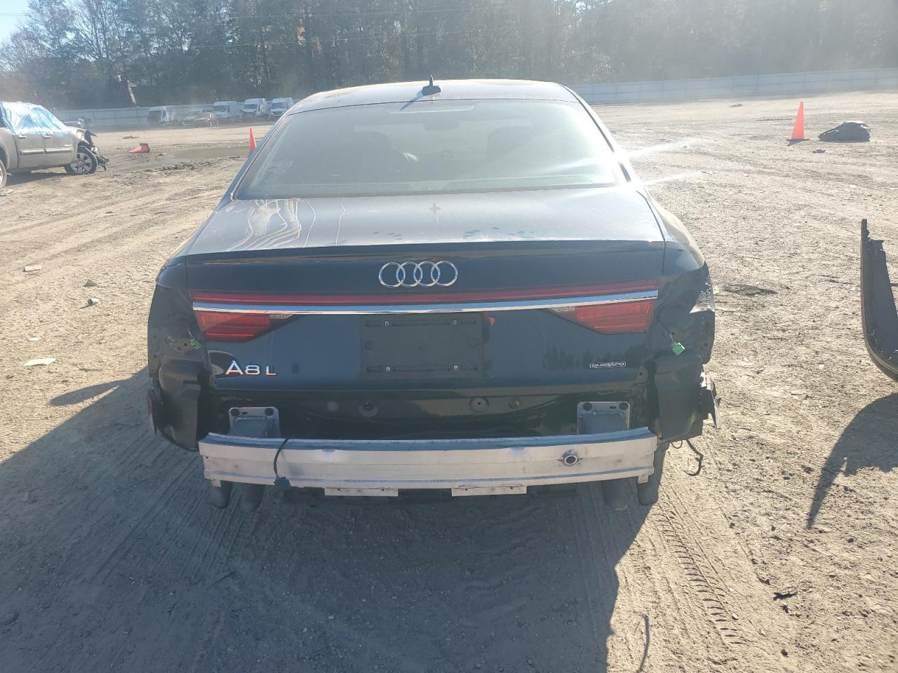 Audi A8 L