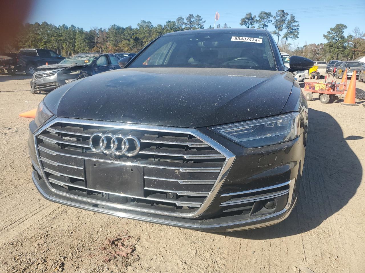Audi A8 L