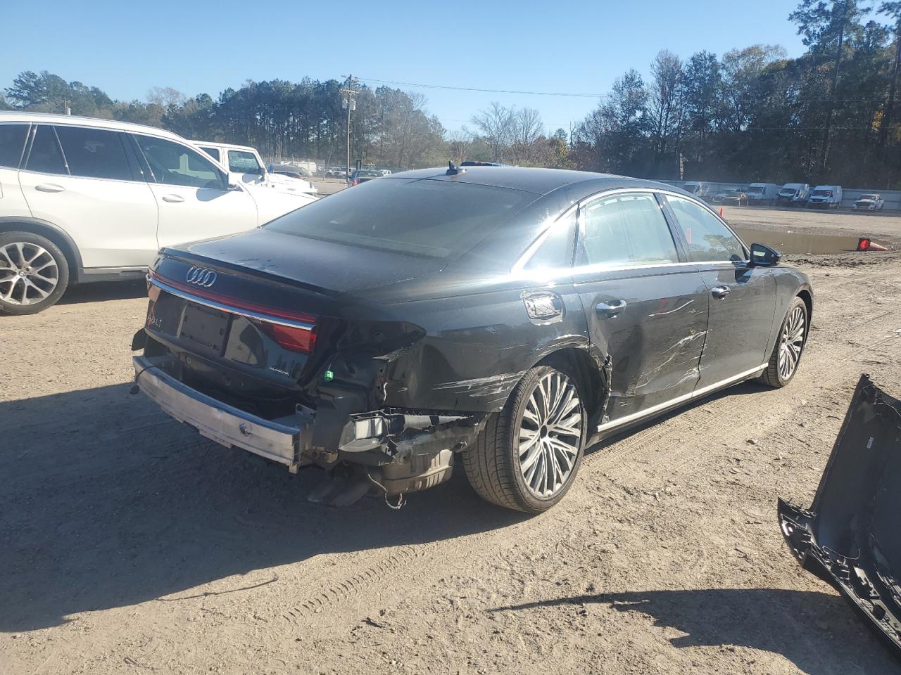 Audi A8 L