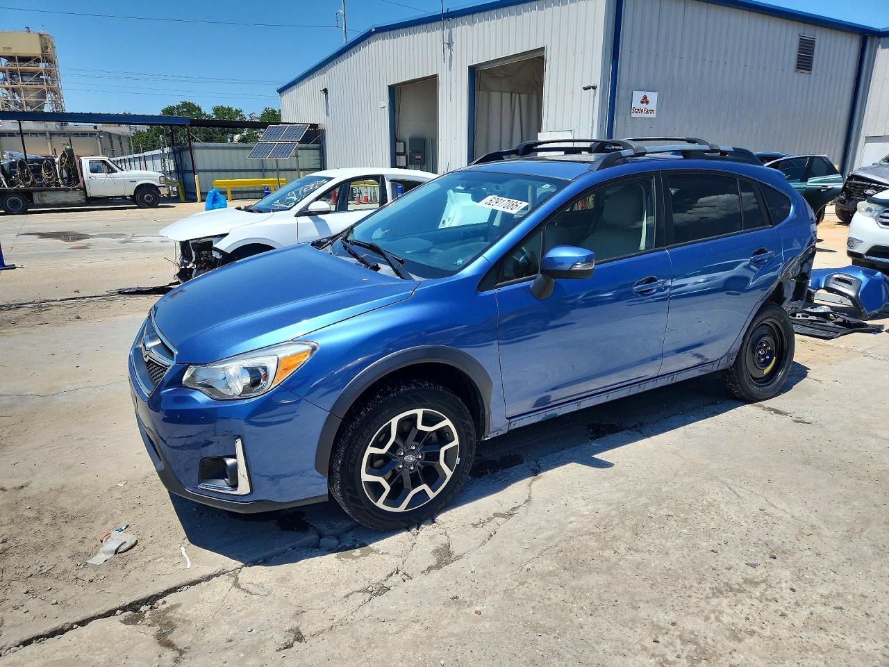 Salvage Subaru Crosstrek Image