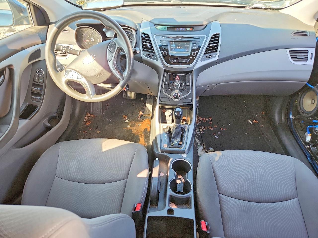 Hyundai ELANTRA Se
