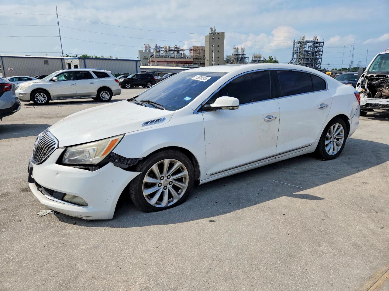 Salvage Buick LaCrosse Image