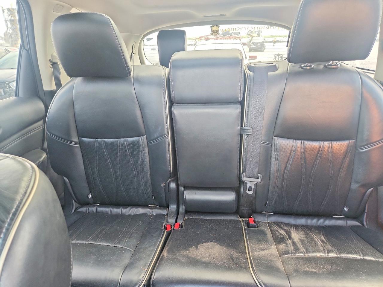 INFINITI Qx Base