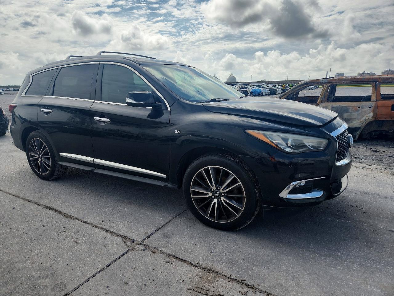 INFINITI Qx Base