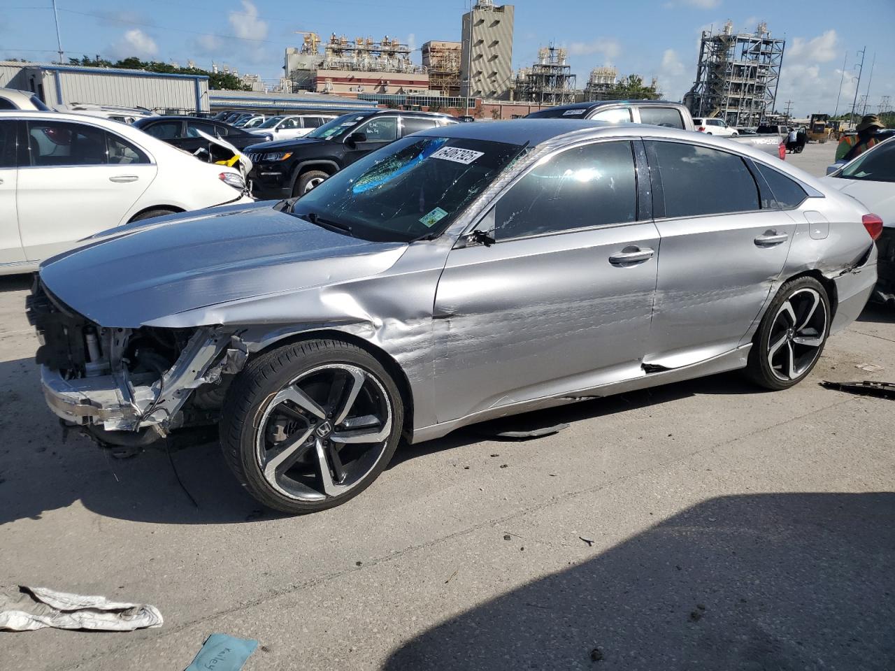 Salvage Honda Accord Image