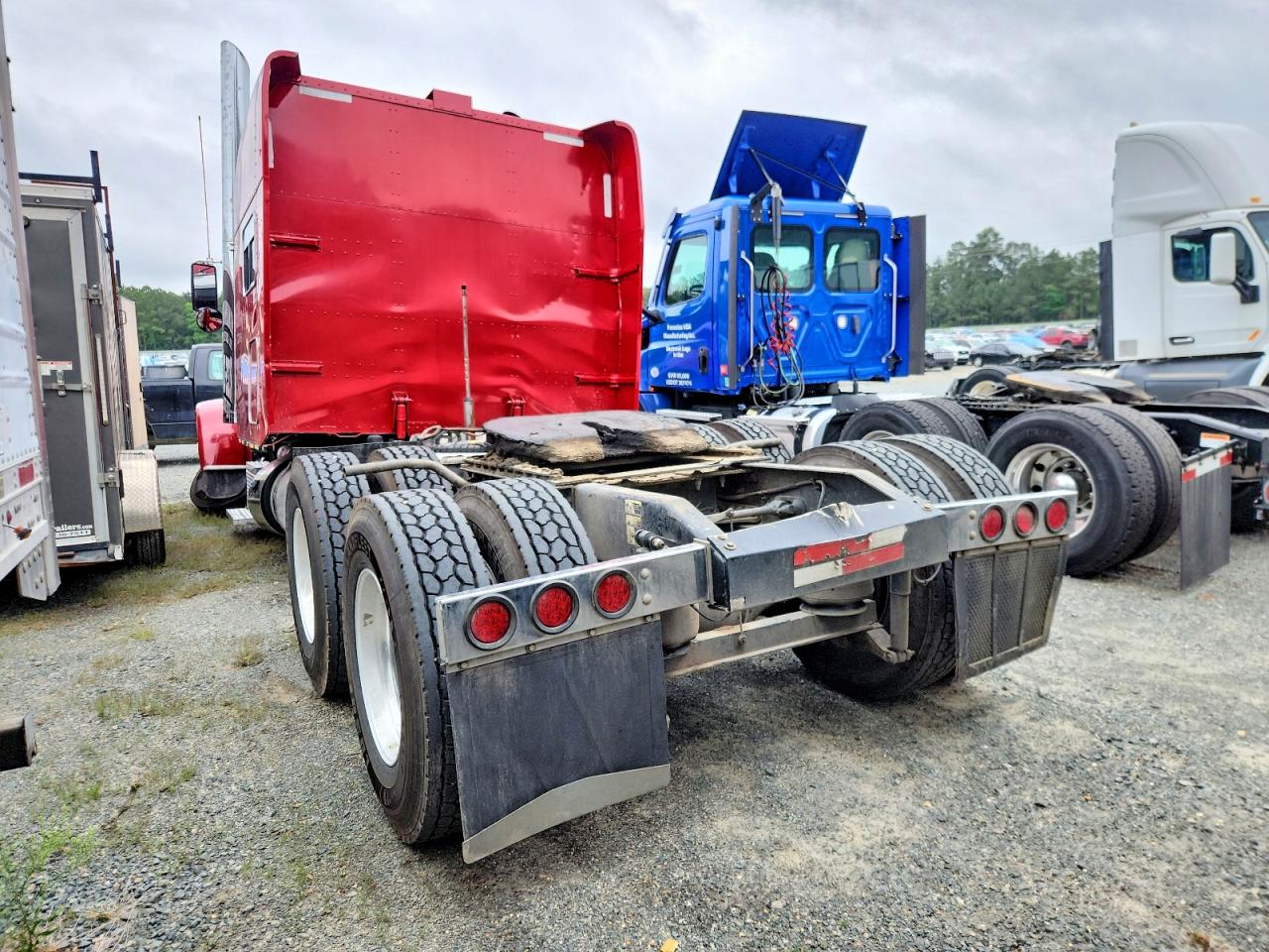 Peterbilt 389