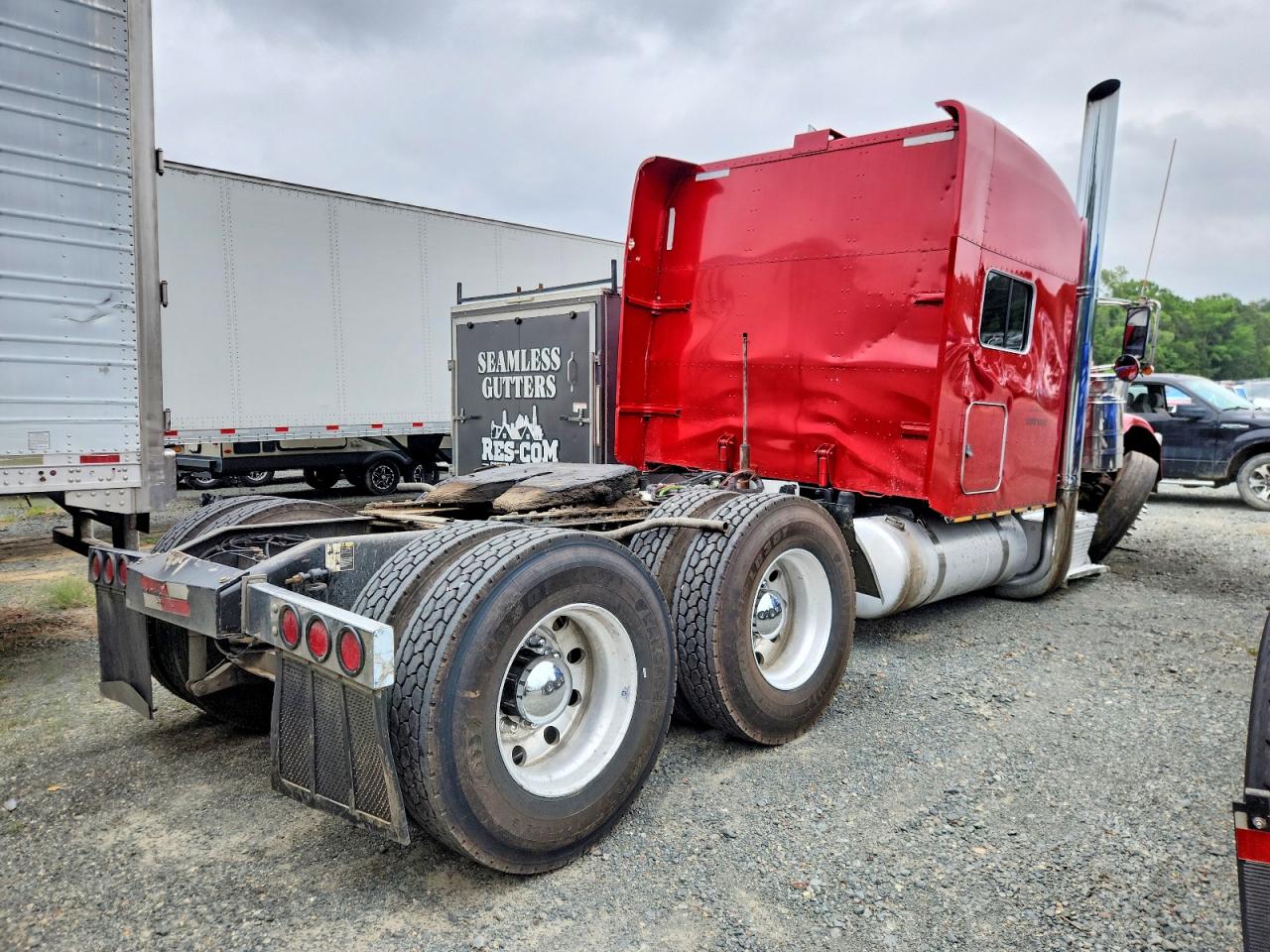 Peterbilt 389