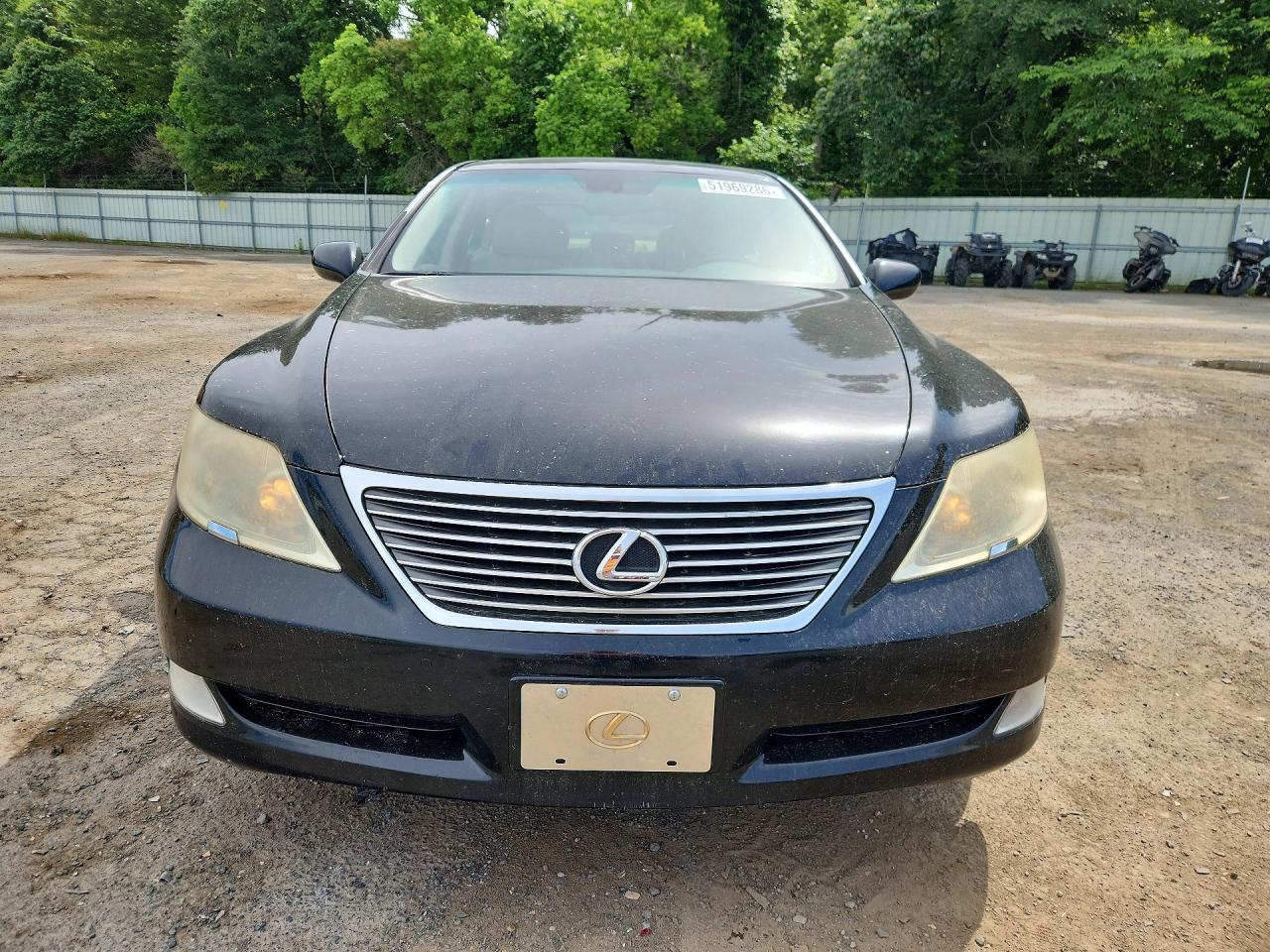 Lexus LS 460