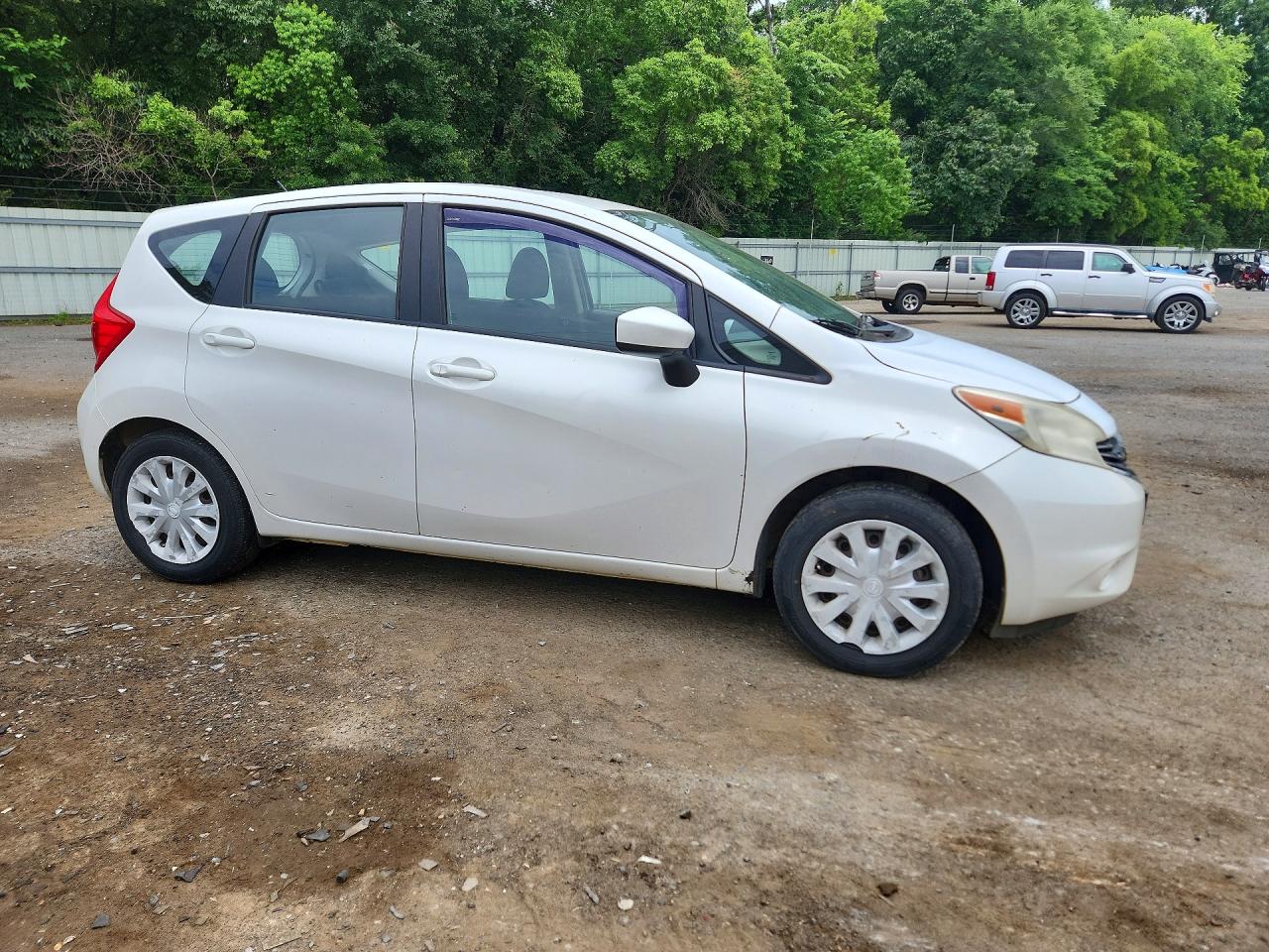 Nissan Versa Sv