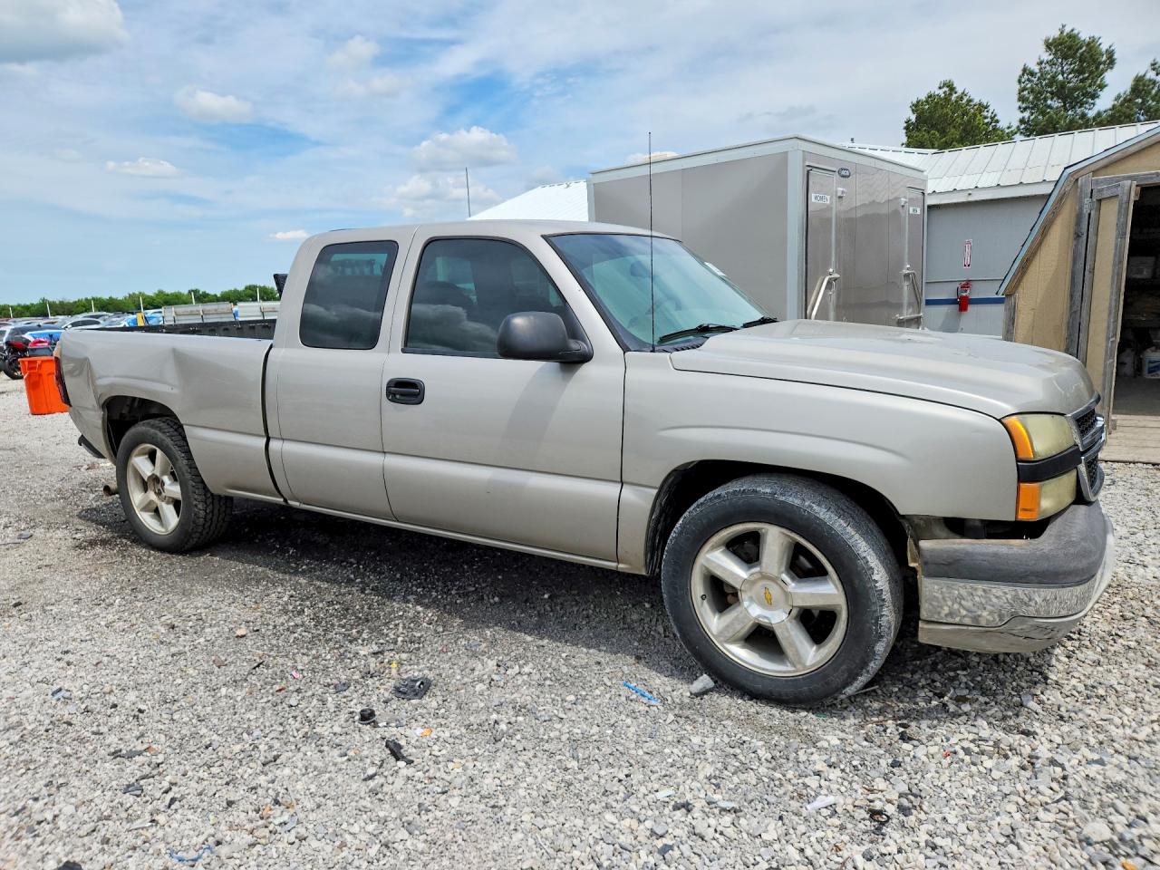 Chevrolet Silverado C1500