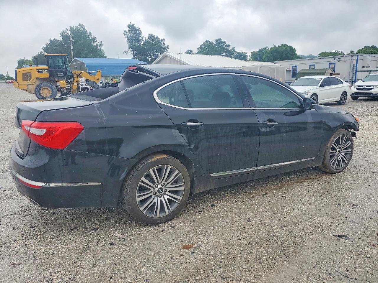 Kia Cadenza Premium