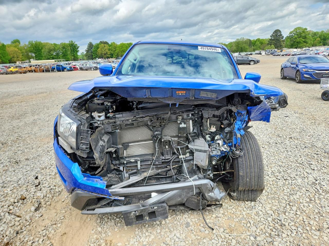 Nissan Frontier Sv