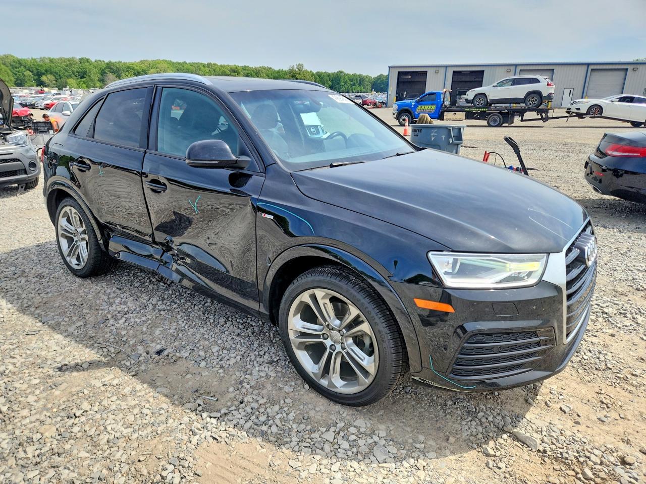 Audi Q3 Premium