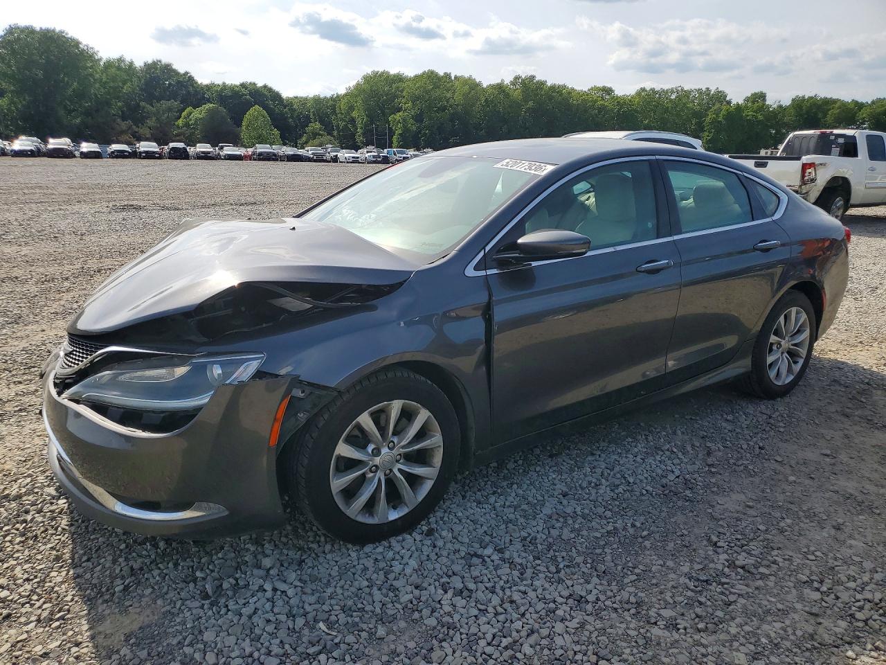 Salvage Chrysler 200 Image