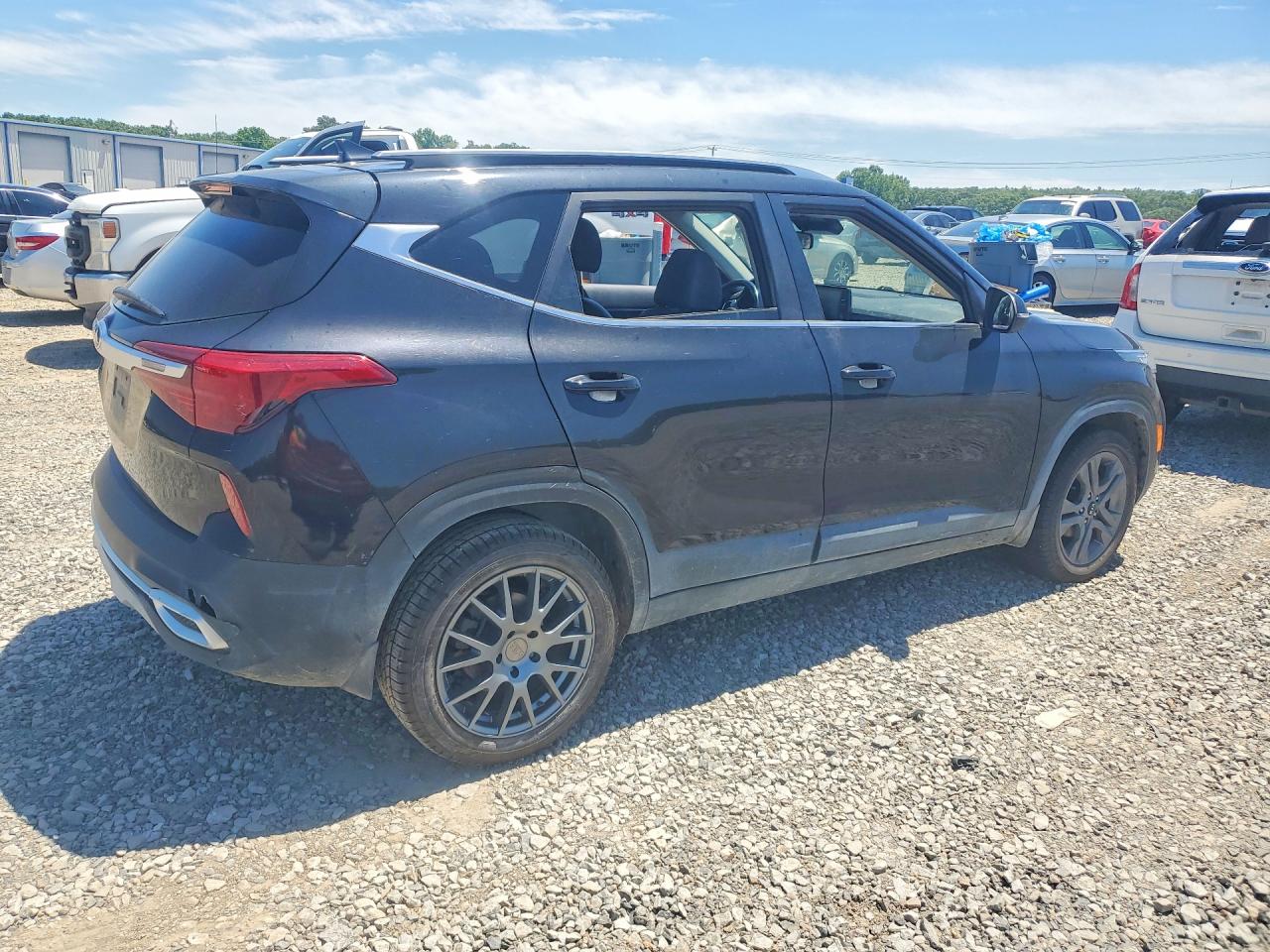 Kia Seltos S