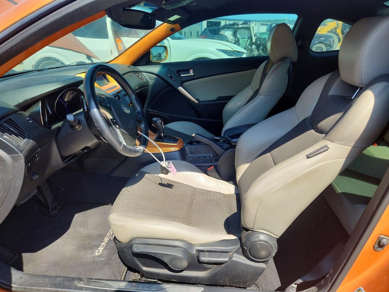 Hyundai Genesis 3.8
