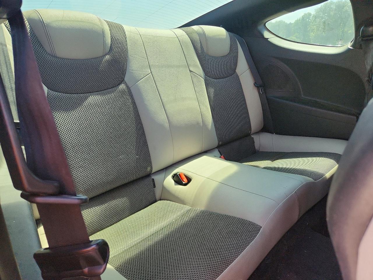 Hyundai Genesis 3.8