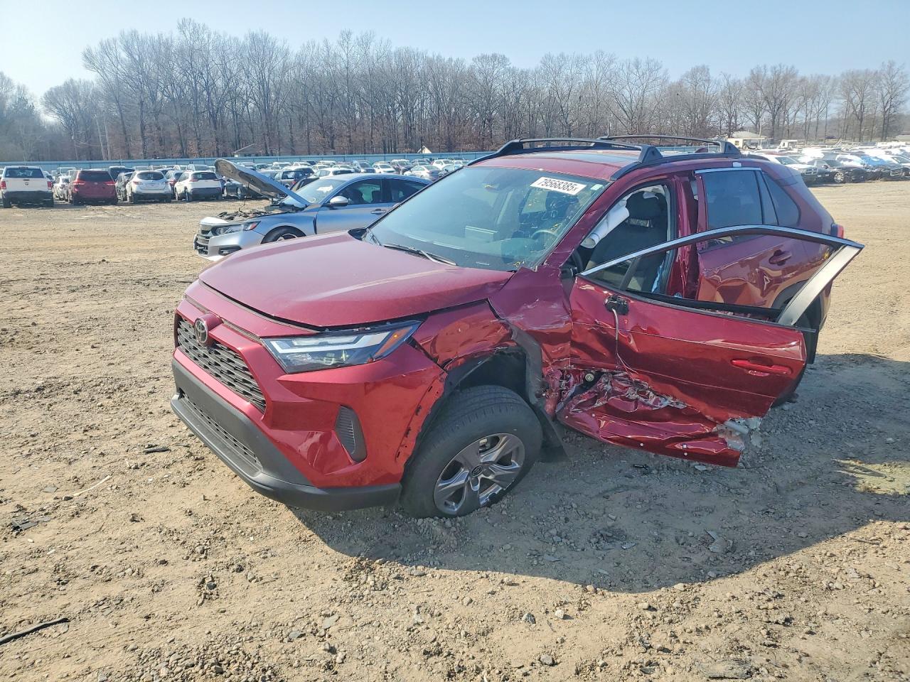 Salvage Toyota RAV4 Image