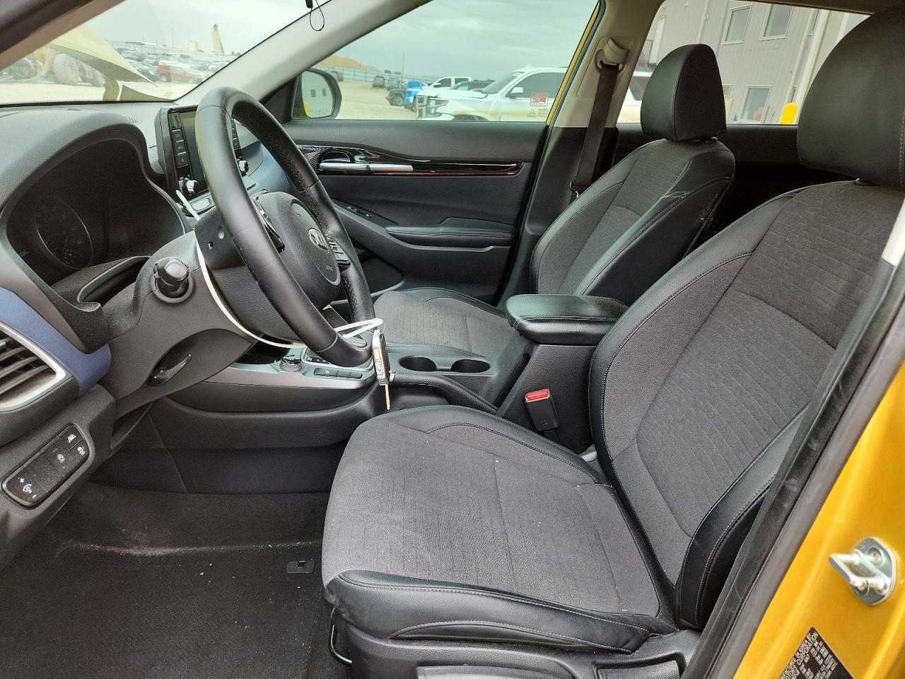Kia Seltos S
