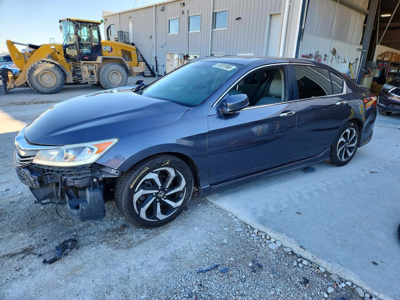 Salvage Honda Accord Image