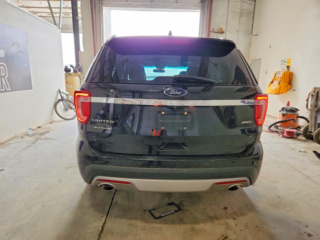 Ford Explorer Limited