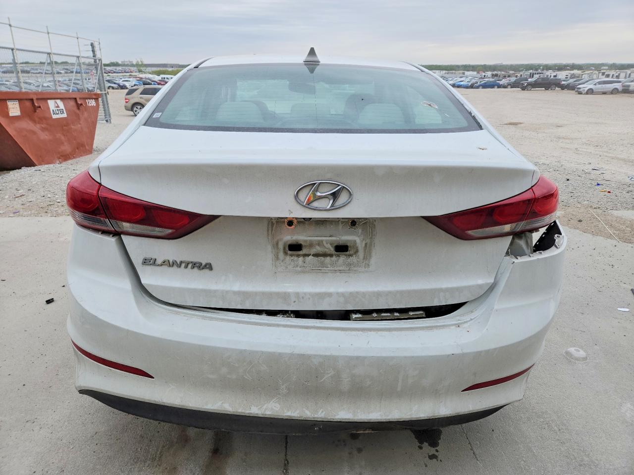 Hyundai ELANTRA Value Edition