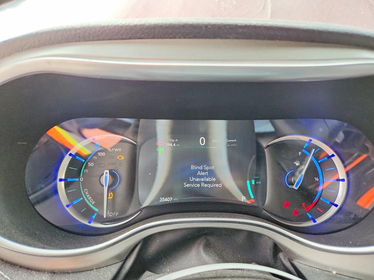 Chrysler Pacifica Hybrid Limited