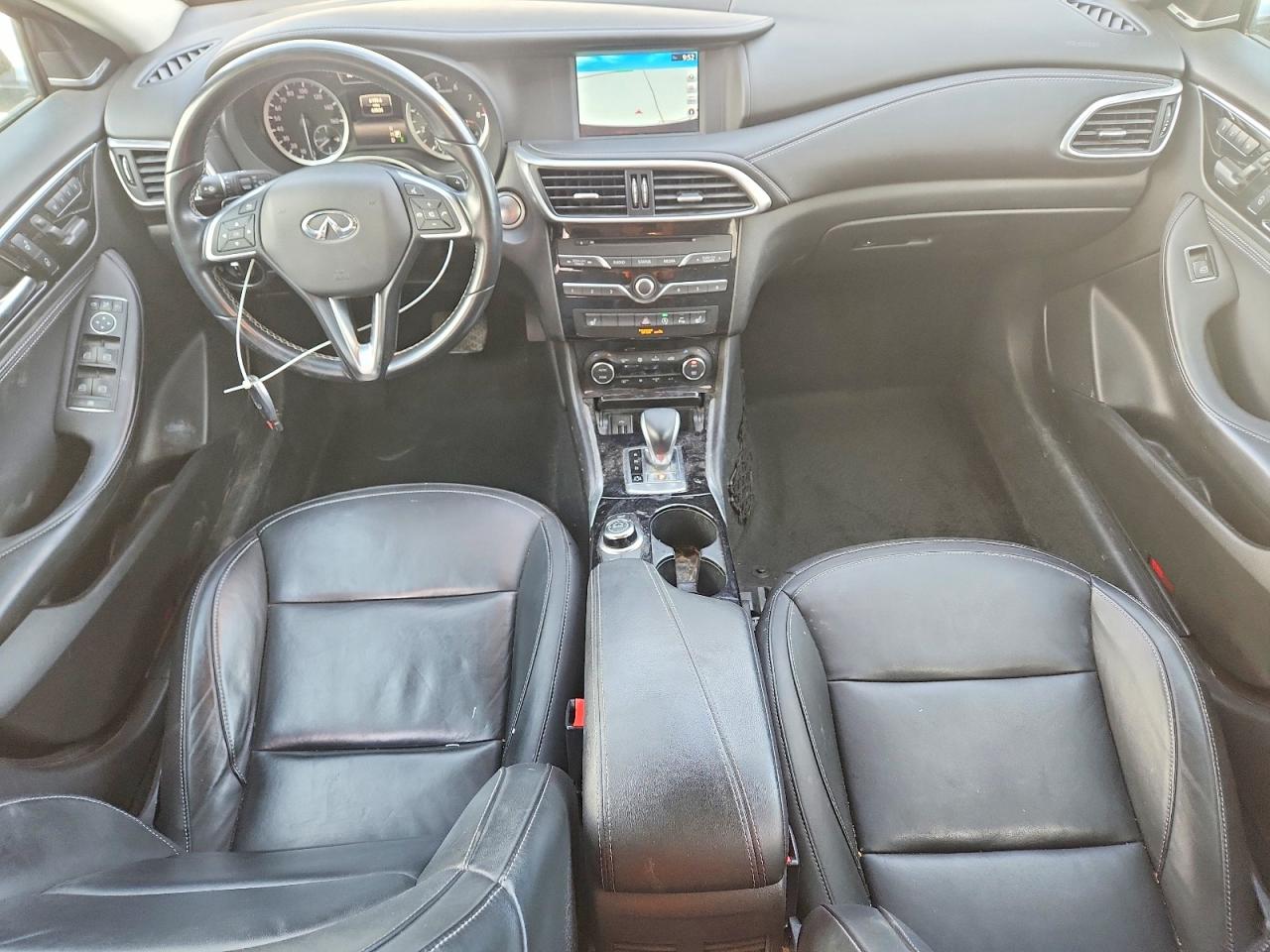 INFINITI Qx Premium
