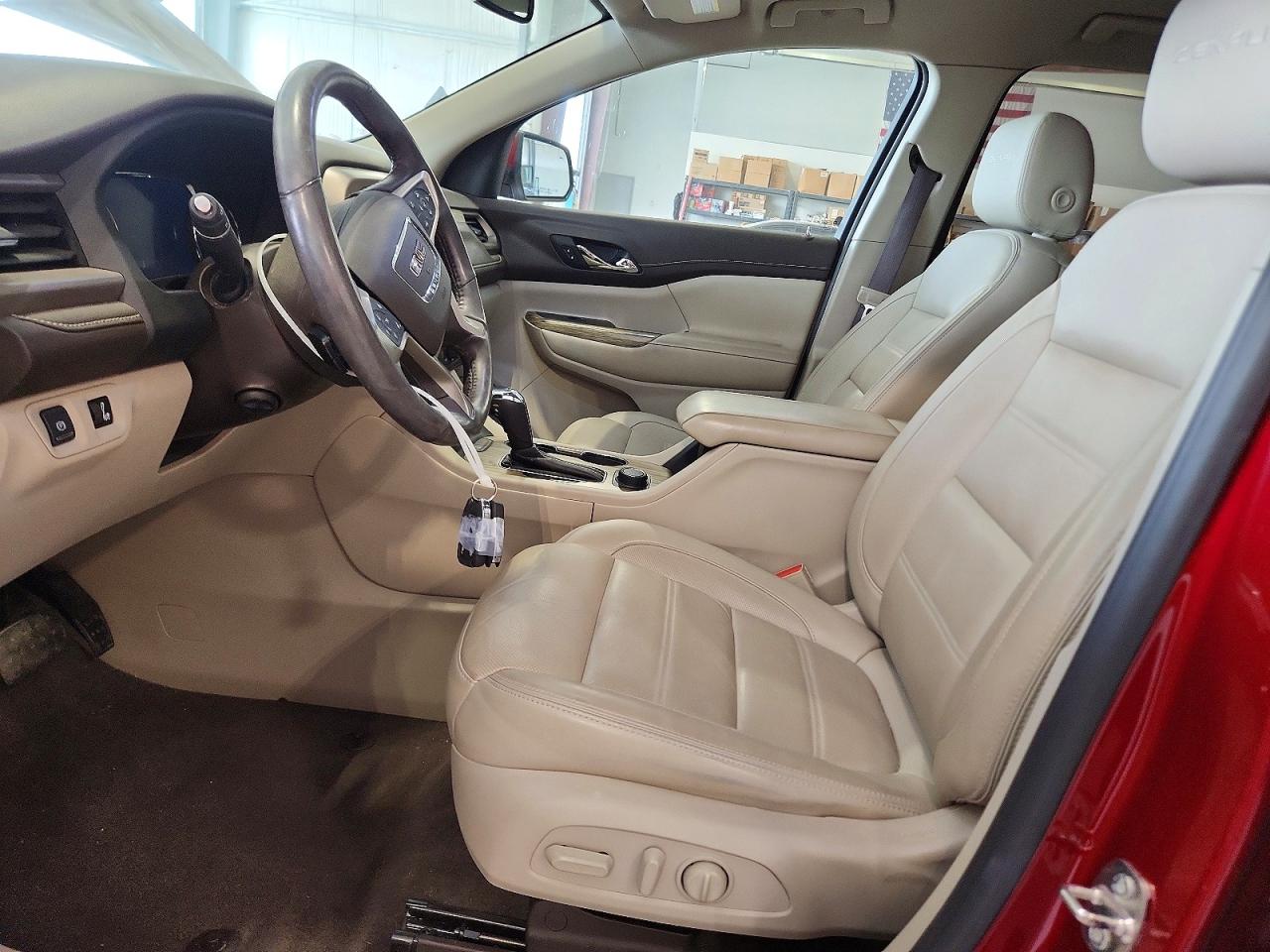 GMC Acadia Denali