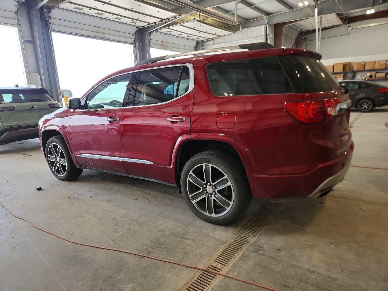GMC Acadia Denali