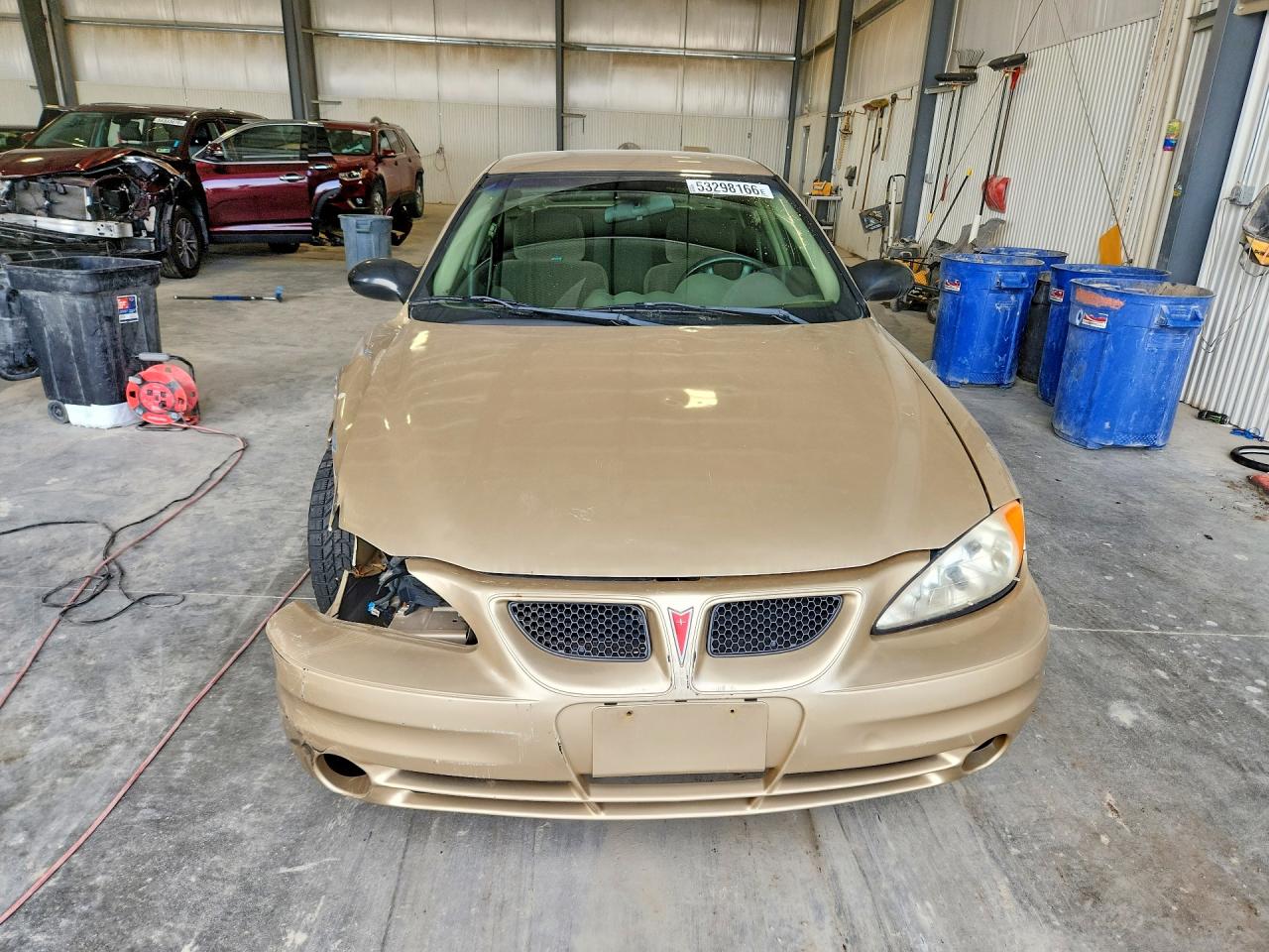 Pontiac Grandam Se1