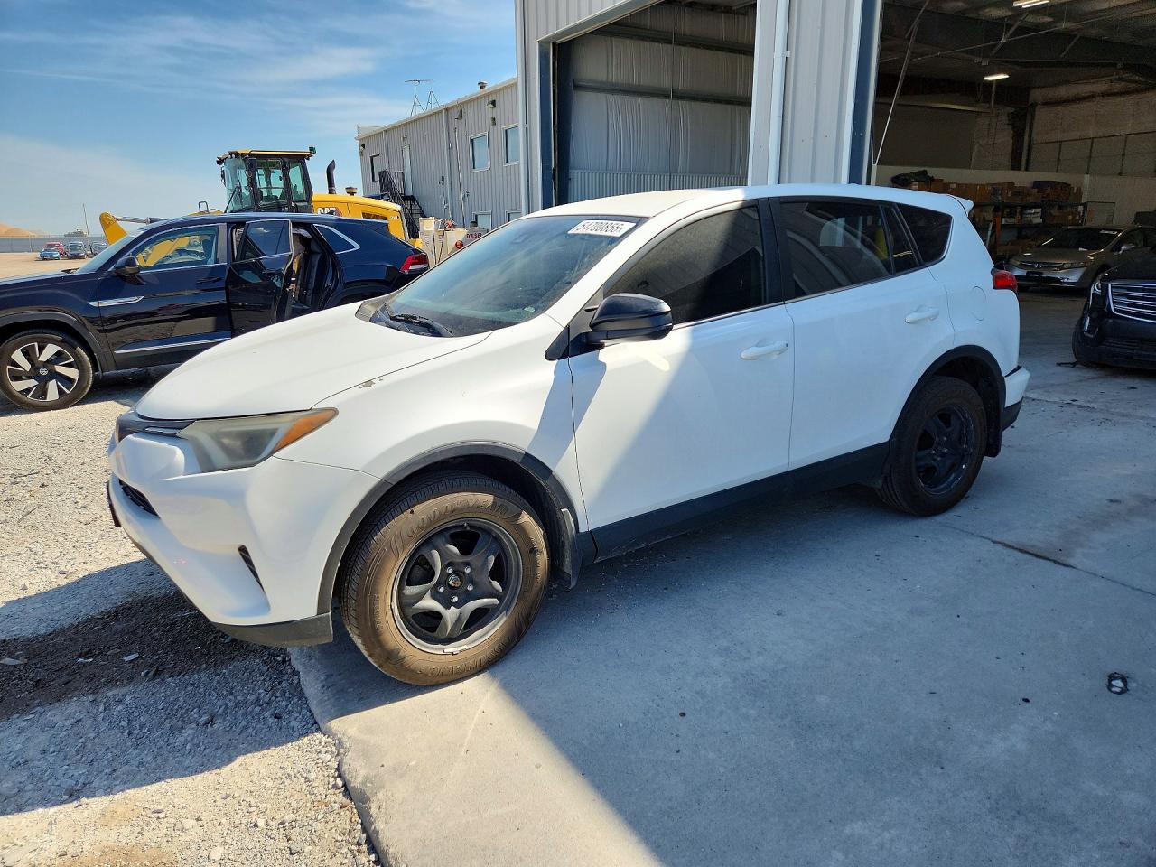 Salvage Toyota RAV4 Image