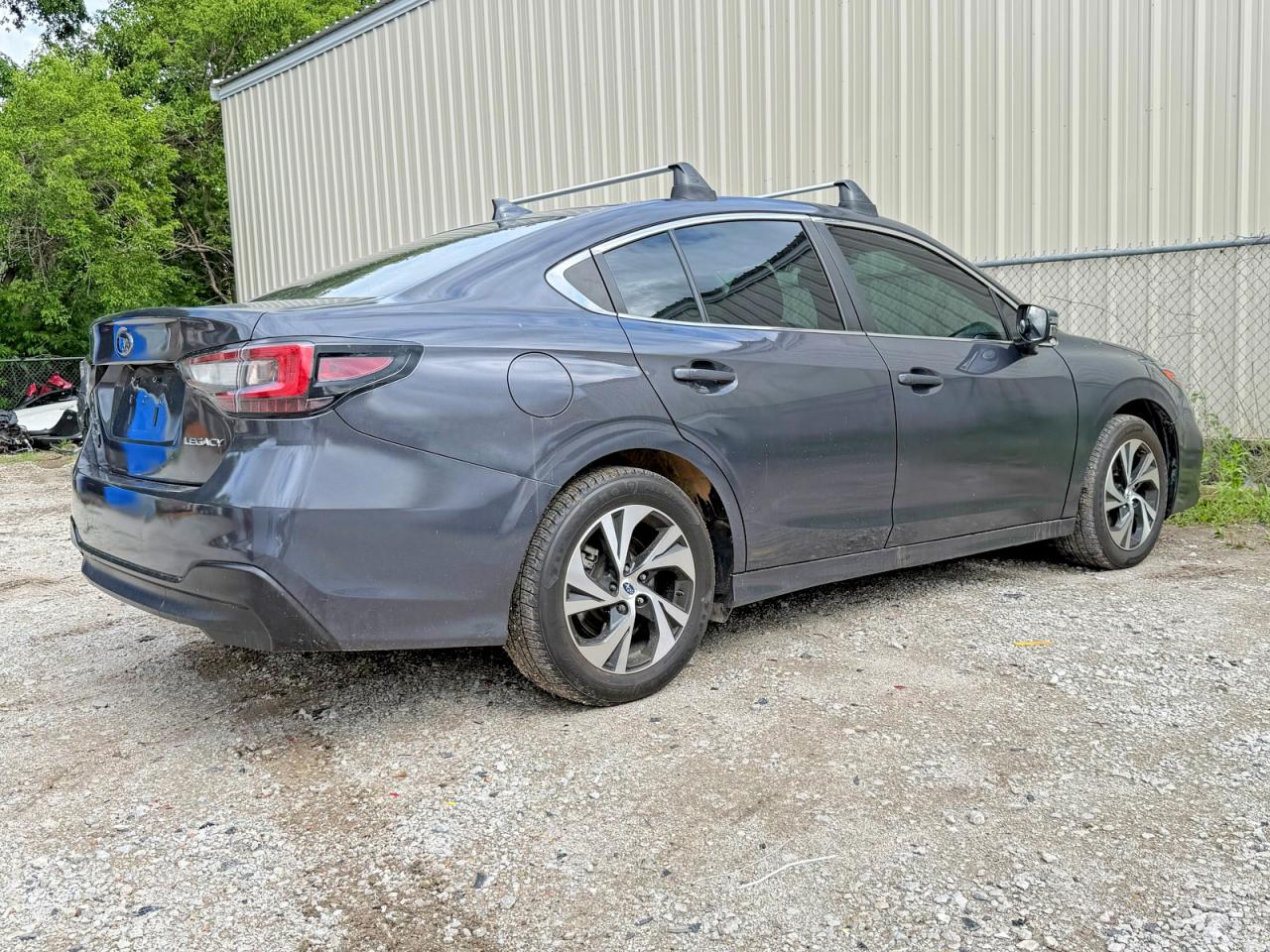 Subaru Legacy Premium