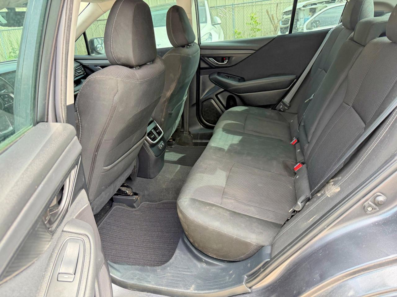Subaru Legacy Premium