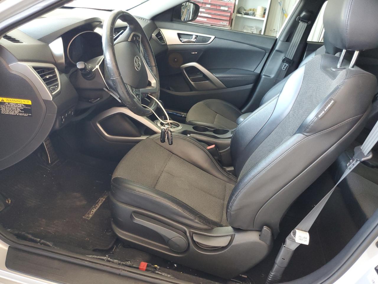 Hyundai VELOSTER
