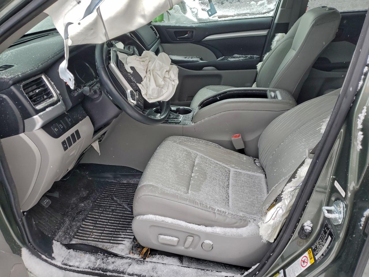 Toyota Highlander Le