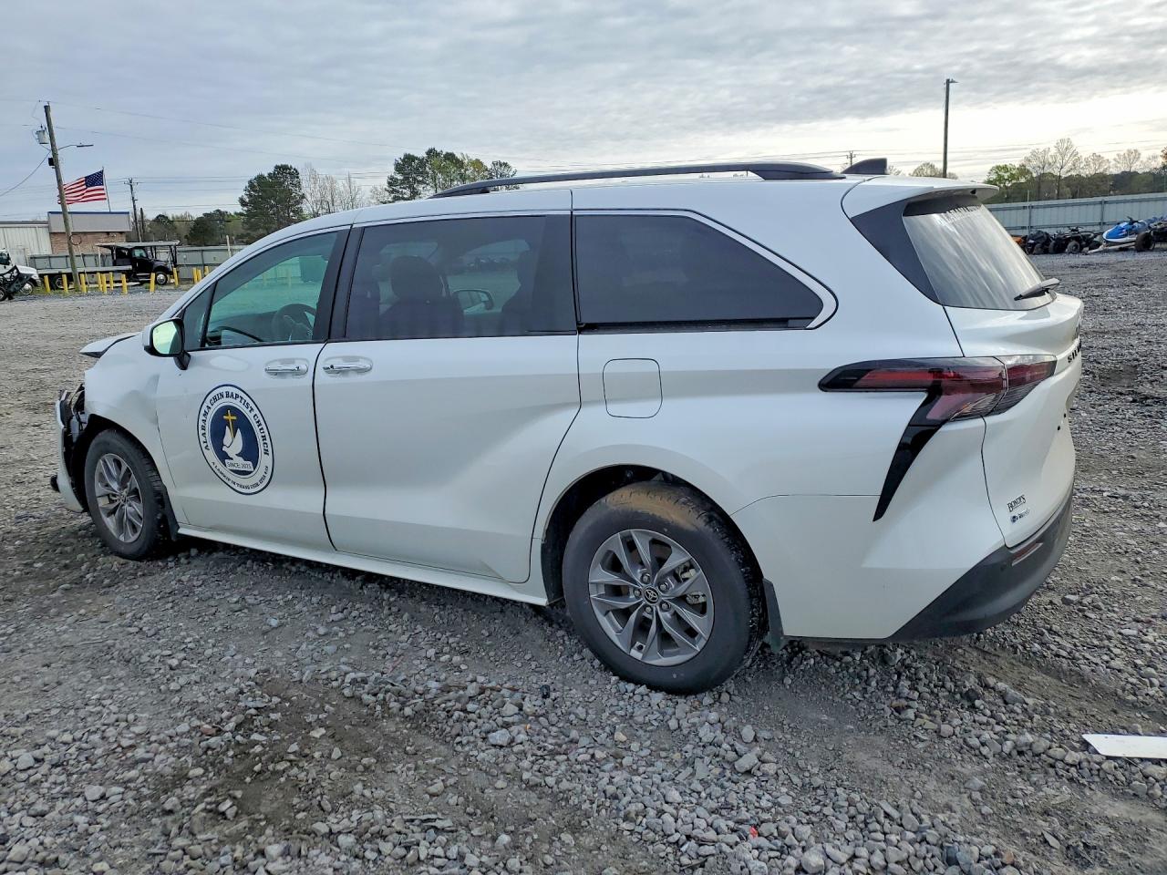 Toyota Sienna Xle 8-passenger