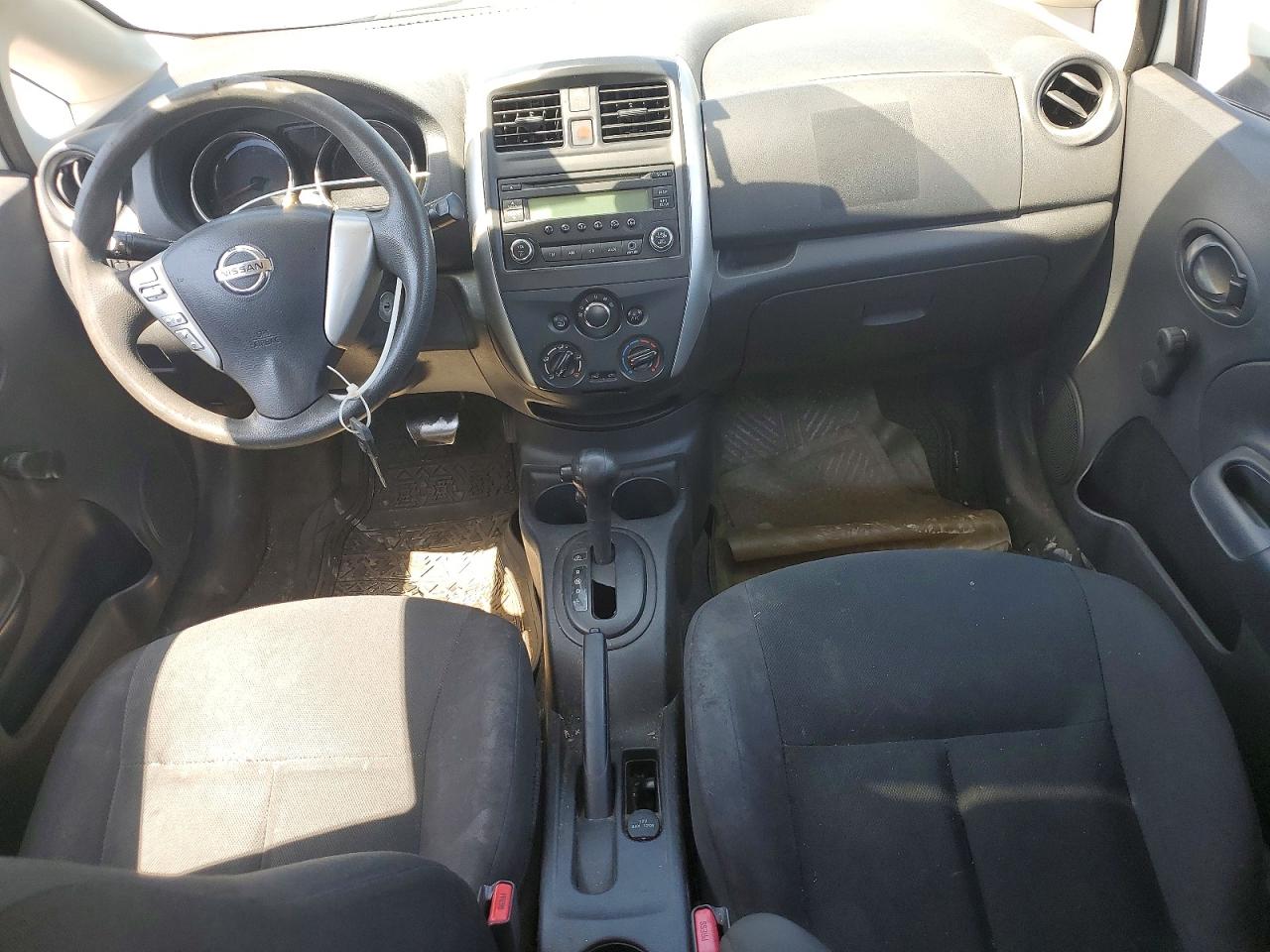 Nissan Versa S Plus