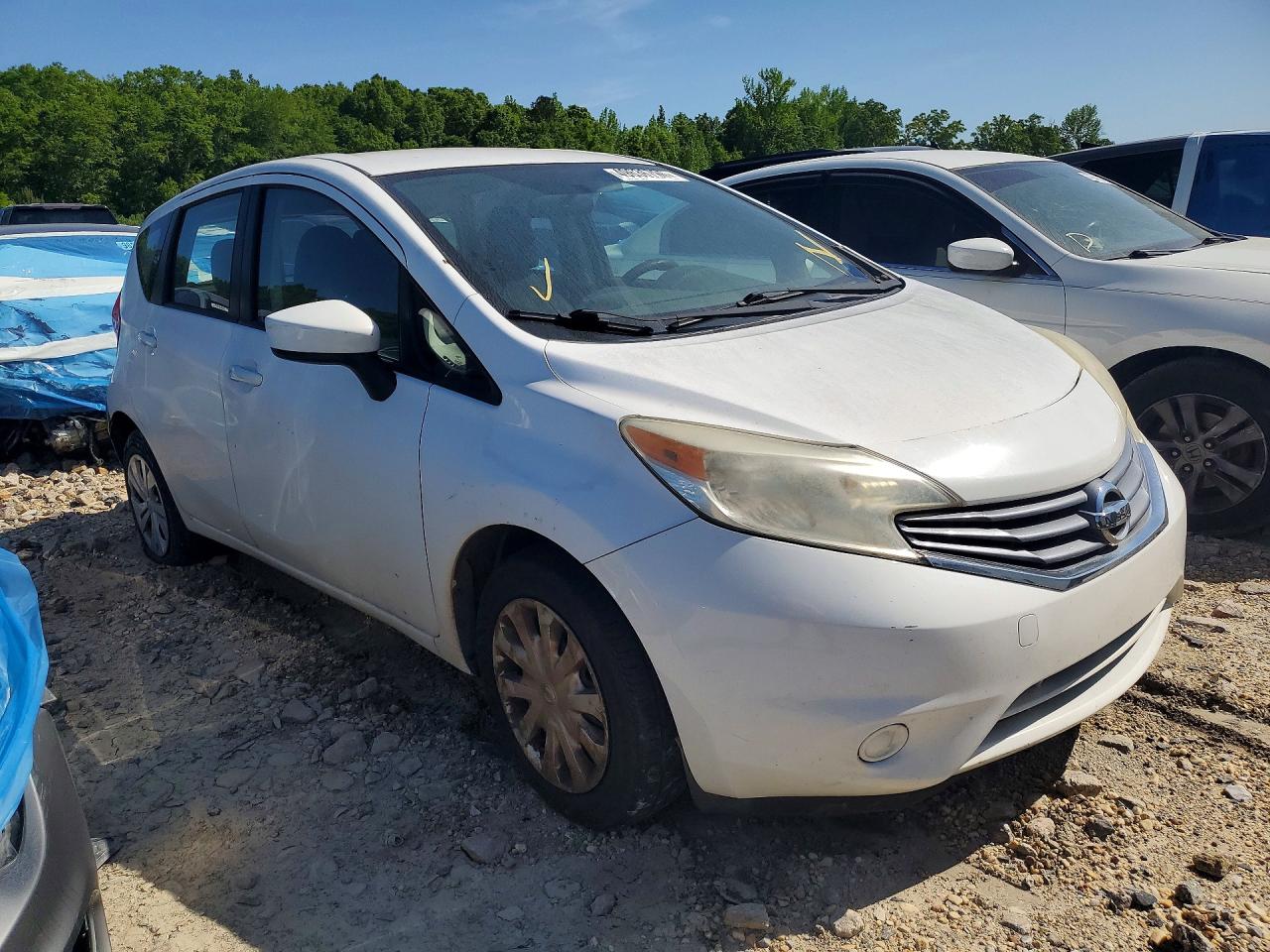 Nissan Versa S Plus