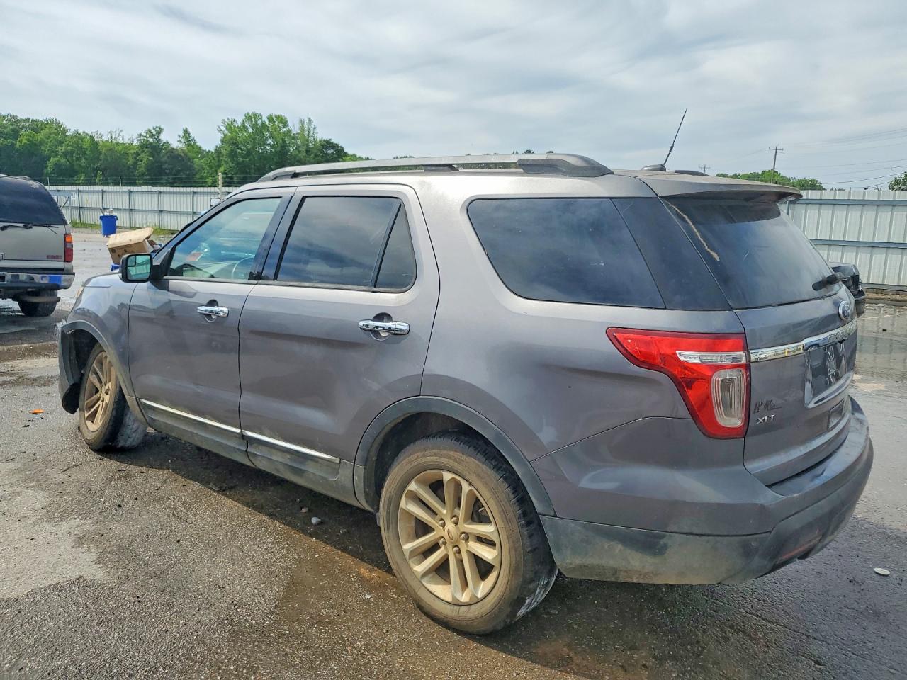 Ford Explorer Xlt