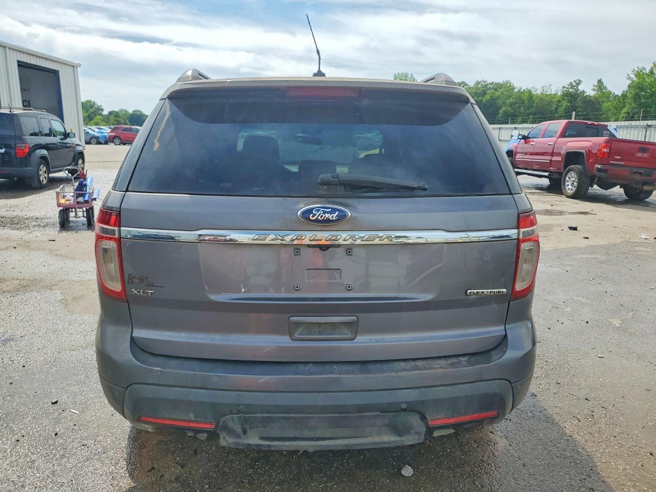 Ford Explorer Xlt