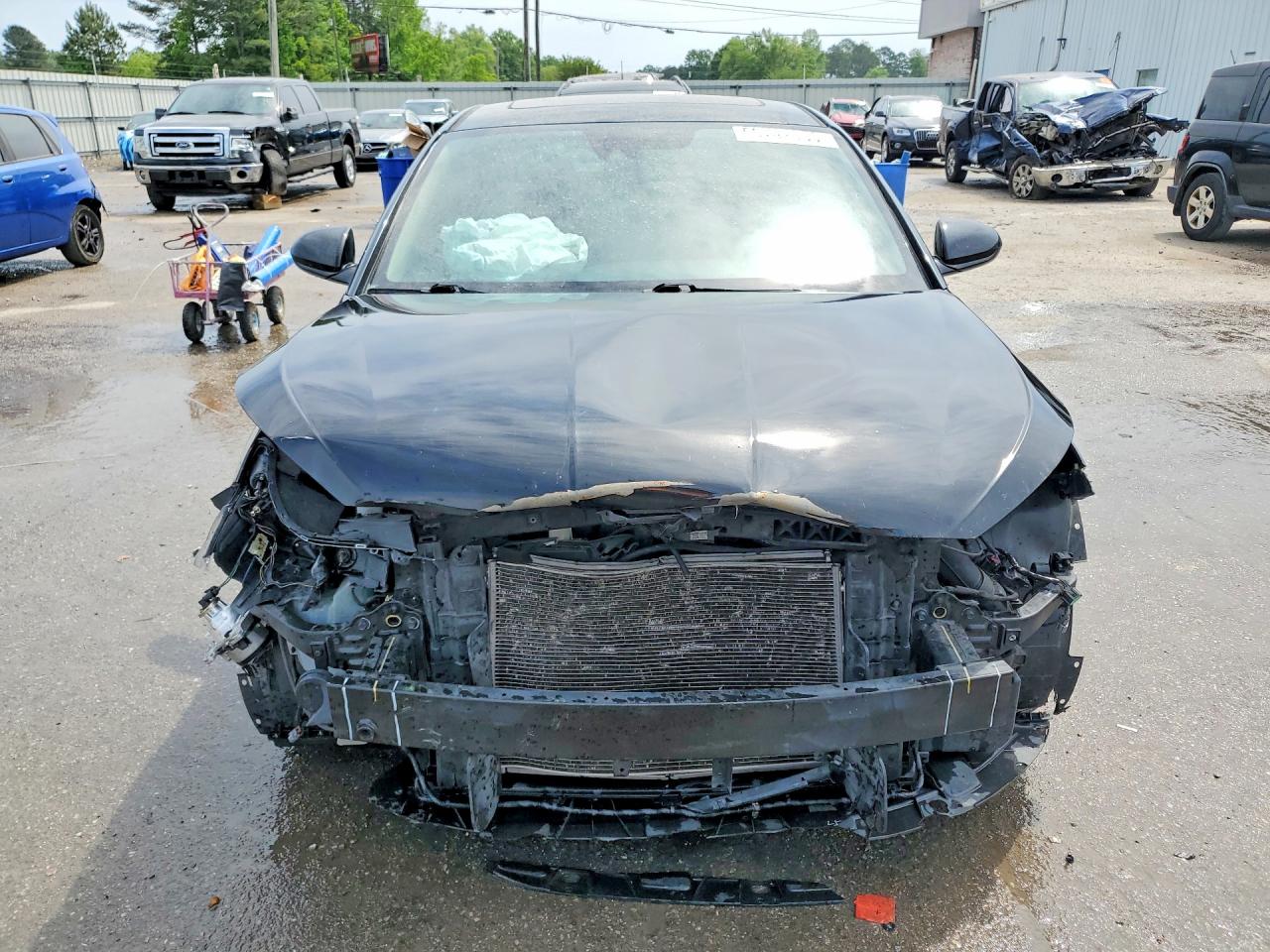 Hyundai ELANTRA Value Edition