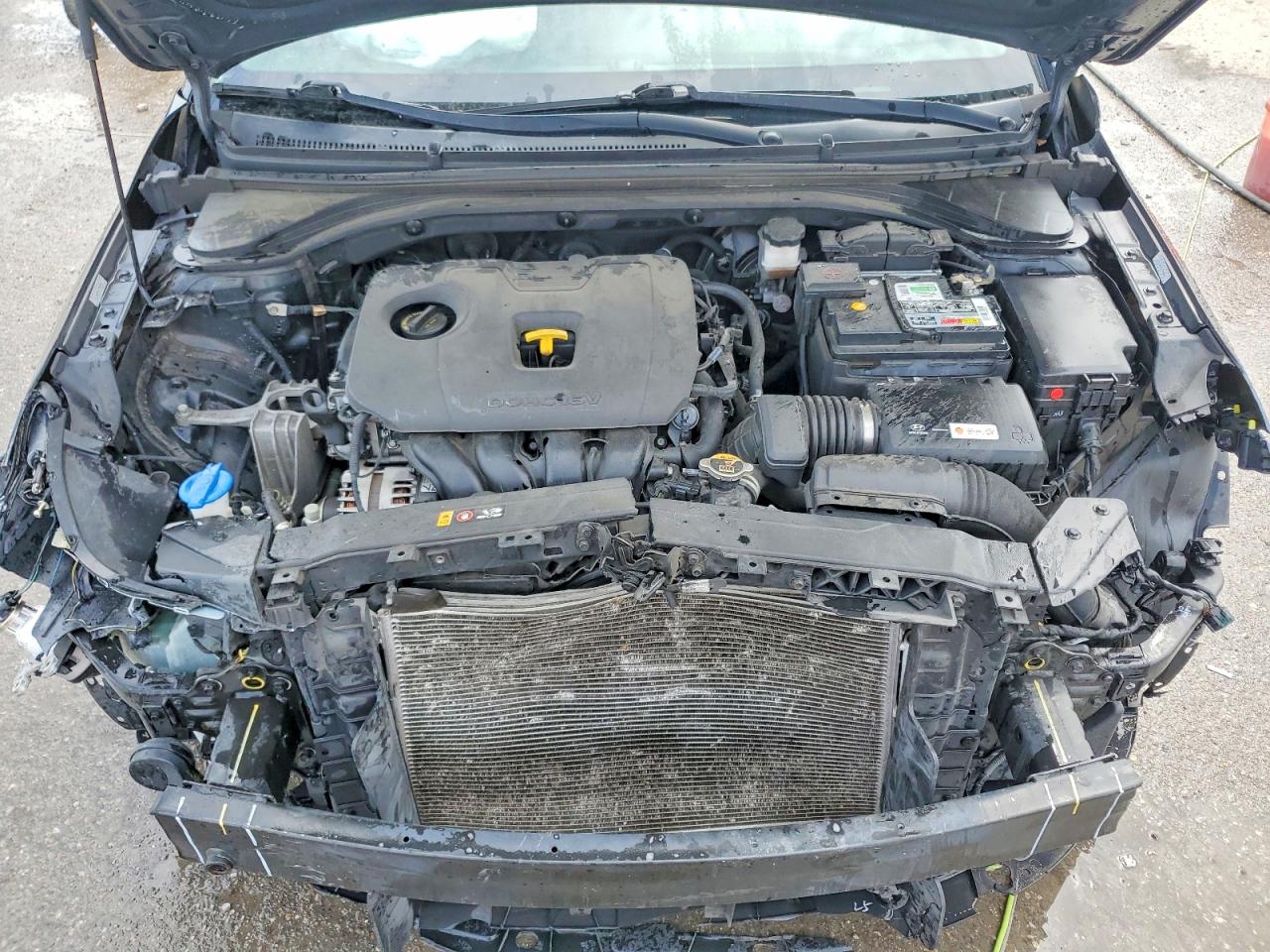 Hyundai ELANTRA Value Edition