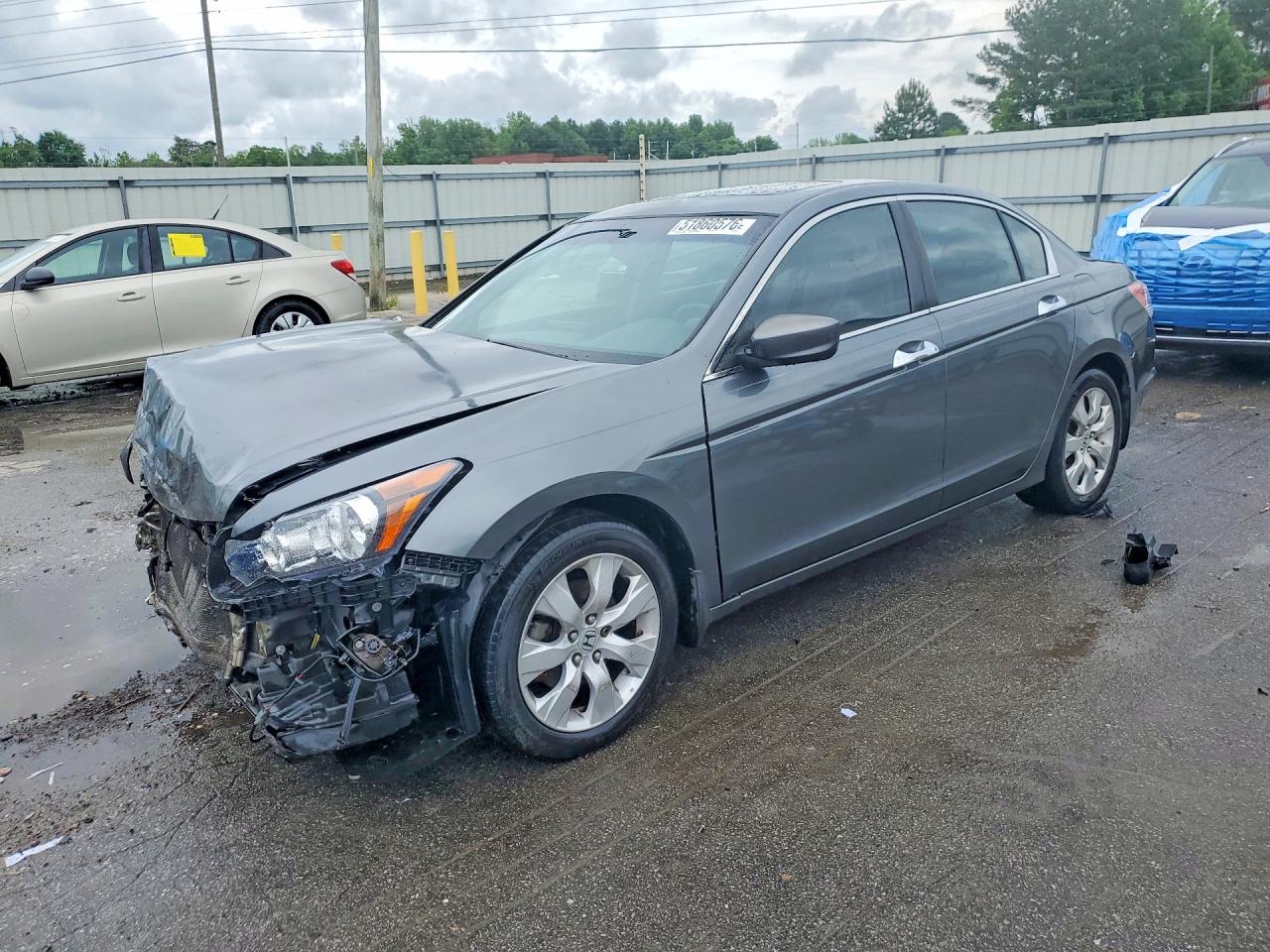 Salvage Honda Accord Image